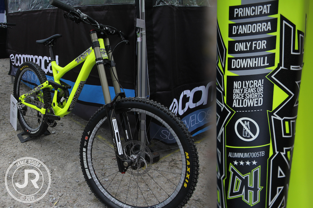 Bos'd out Commencal Supreme