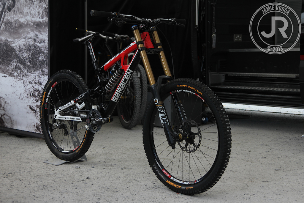 Harry Molloy's Saracen Myst.