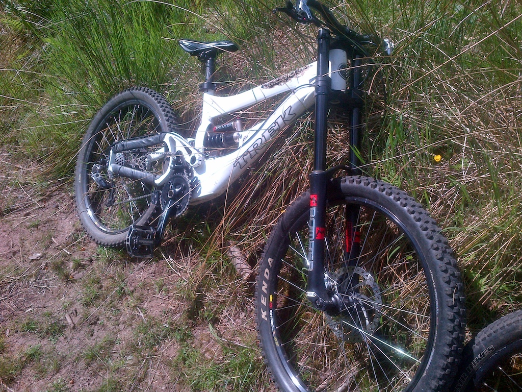 Matthews DH bike