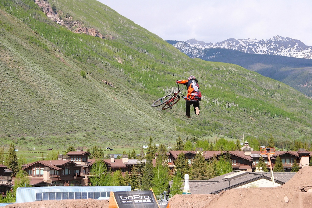 huge tailwhip transfer