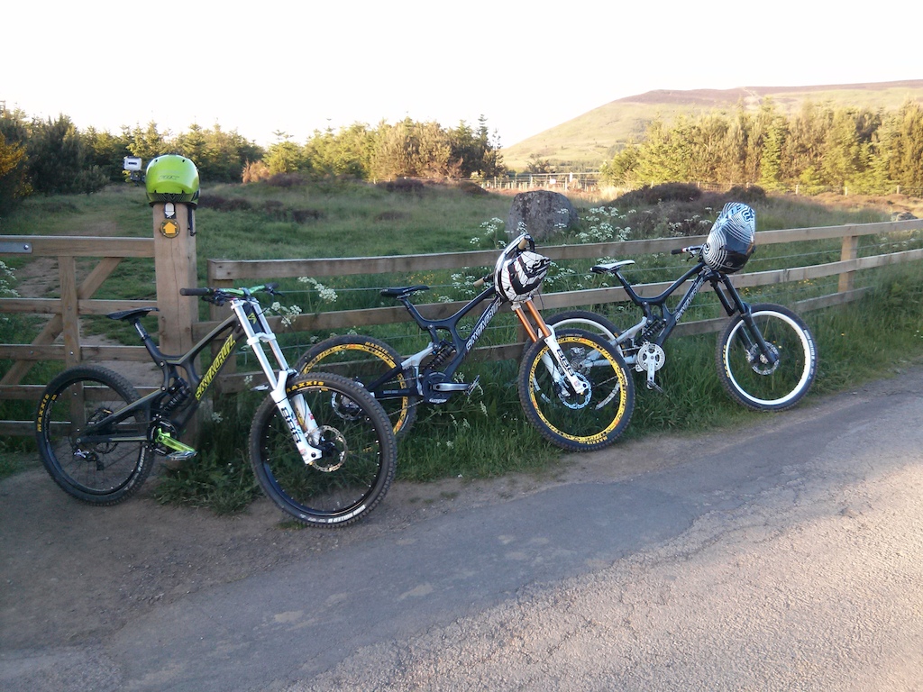 The V10c fan club was out in force last night!