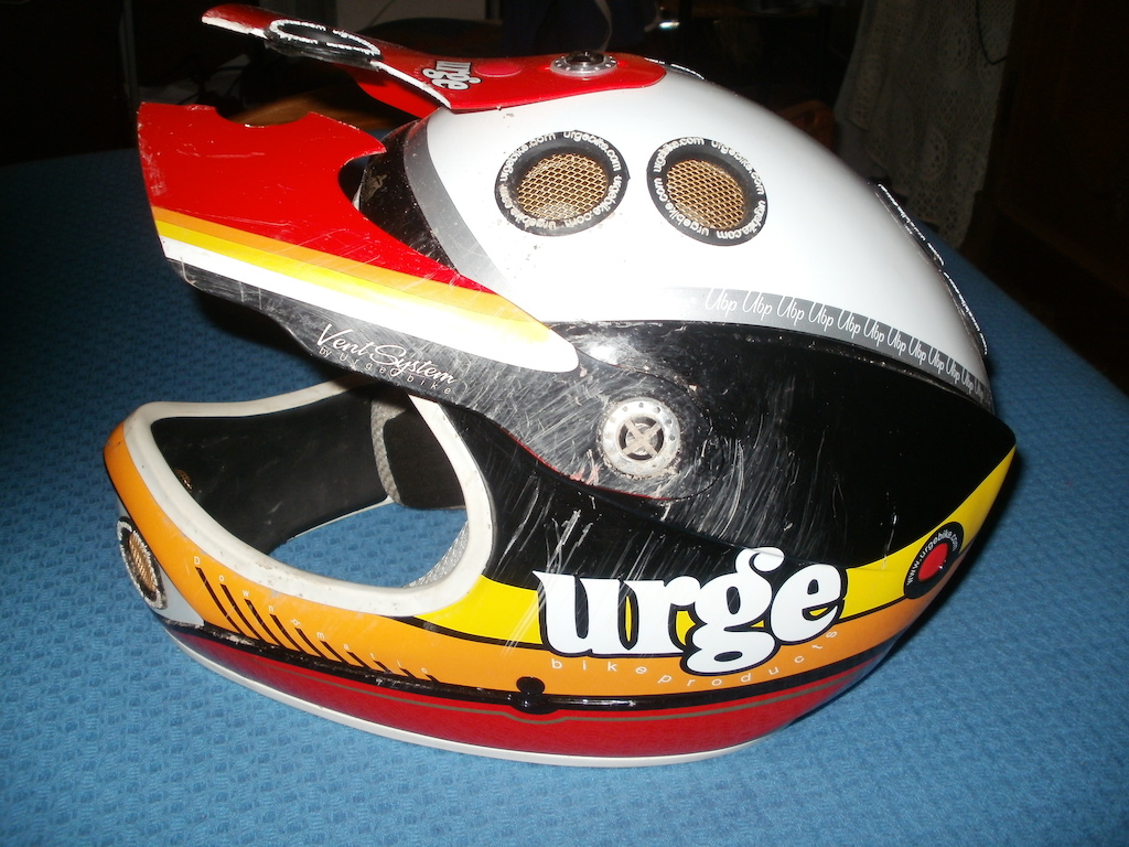 my helmet :(