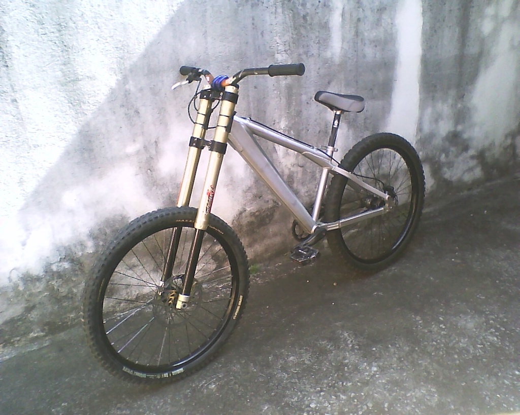 Stratos S8 224mm with Astro Monocoque