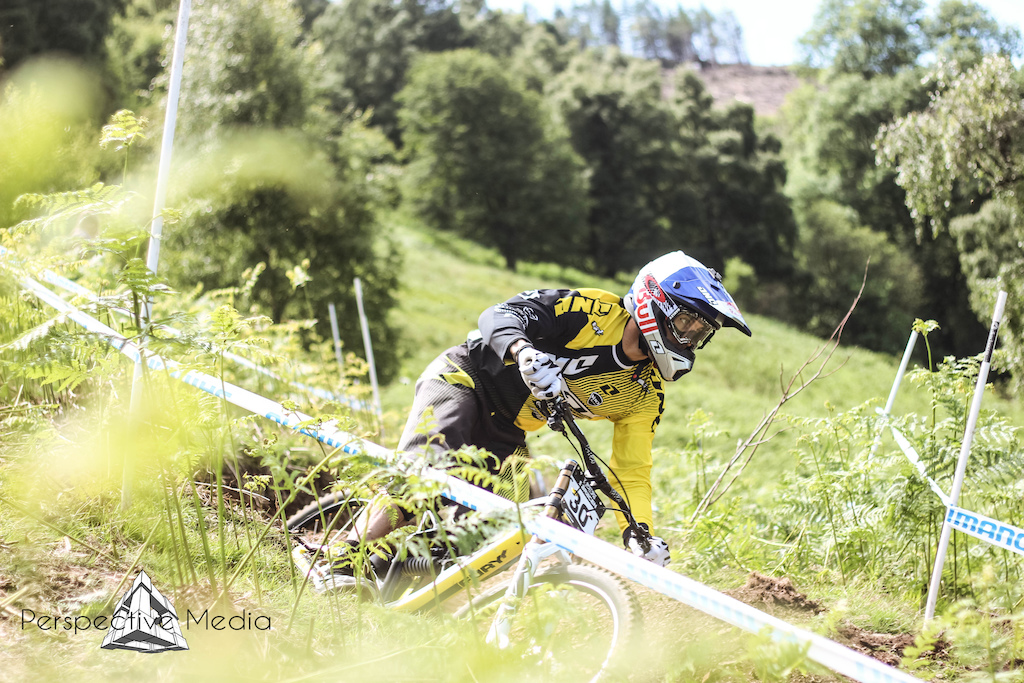 Gee Atherton smashing through the welsh country side at Llangollen BDS!