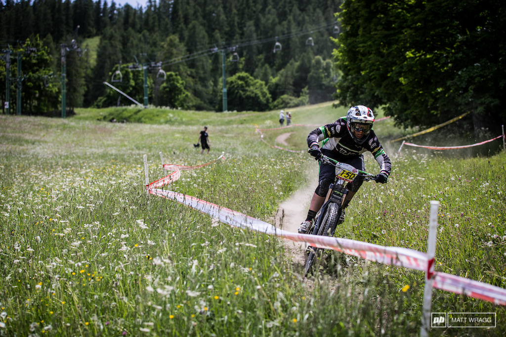 Tracy Moseley carried her form over from last weekend sweeping three out of three stages today. With Anne-Caroline Chausson still ruled out with the injury she sustained in Punta Ala she s staked her claim as the woman to beat.