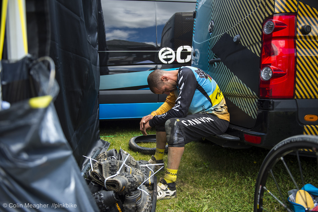 While Rat Boy was attemping to catch some shut eye Fabian Barel was deep in the zone visualizing his run on the final stage.