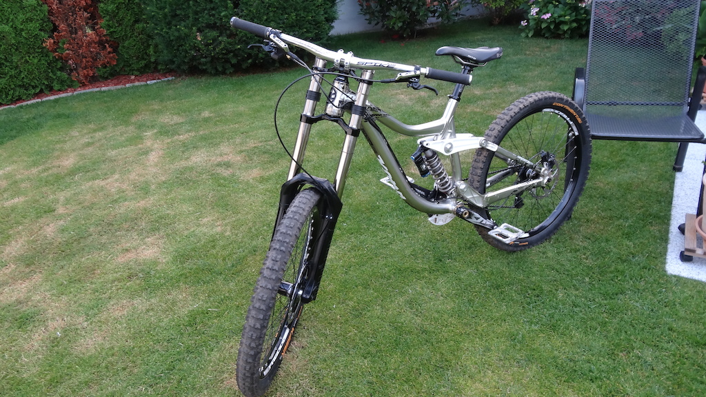 My custom Kona Operator 3