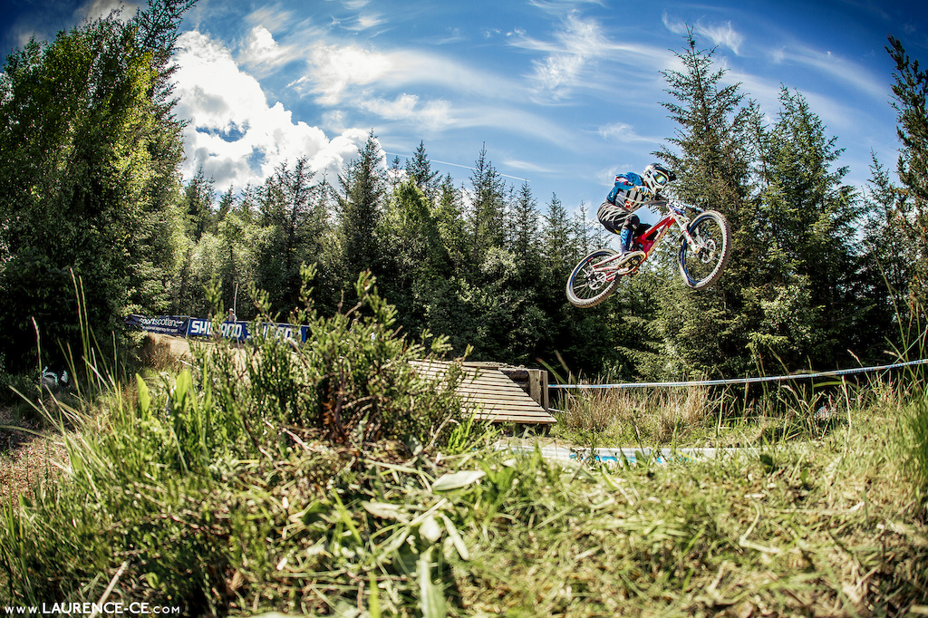 Mike pinned into the hip before the motorway at the 2013 Fort William WC - Laurence CE - www.laurence-ce.com