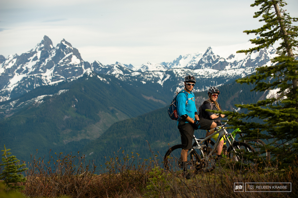 Albertan kids in the BC alpine. Thurston s views look across the boarder into Washington state to the south
