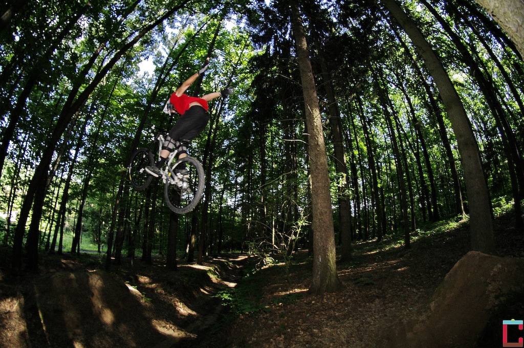 road gap suii