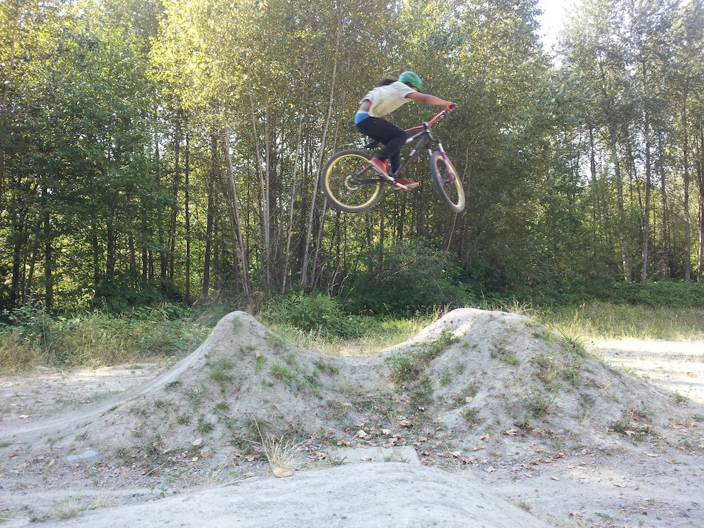 jumps my bike 13