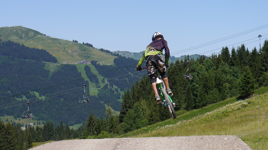 Summer Holiday 2013 - Les Gets. Tracks pretty dry all week - sweet week of riding.