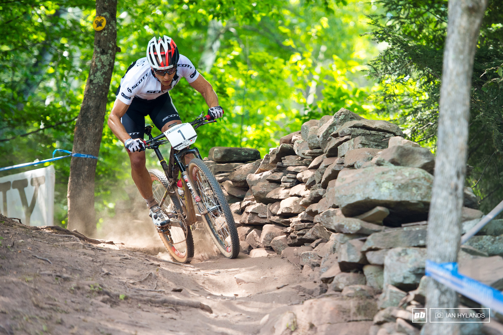 Dust was a huge part of the racing here at Windham. Nino Schurter out in front and away from the dust...
