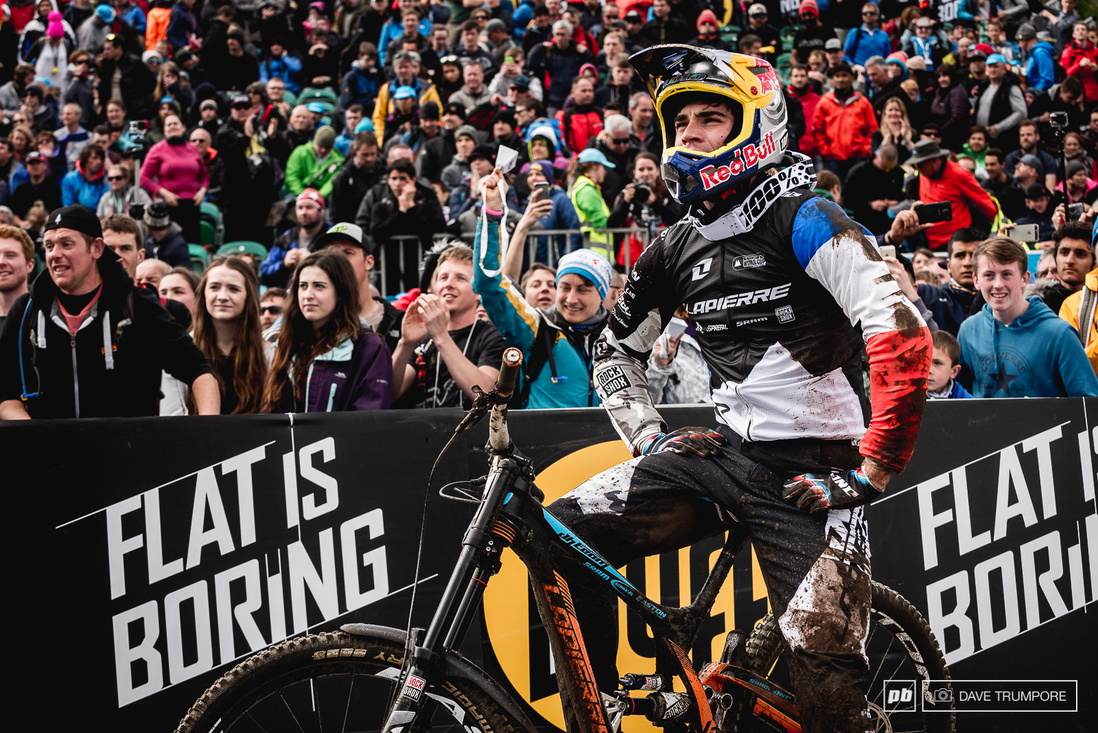After qualifying in 1st a random rock hidden in a rut ended Loic Bruni s hopes at taking his first World Cup win in Fort William.