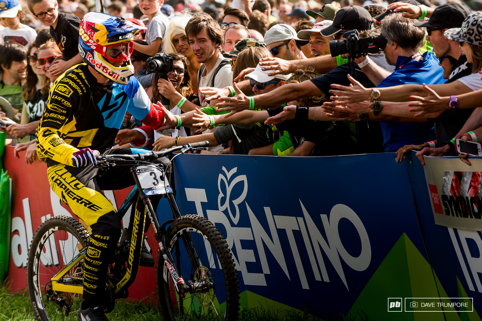 Loic takes a lap of the finish arena following another top performance in Italy.