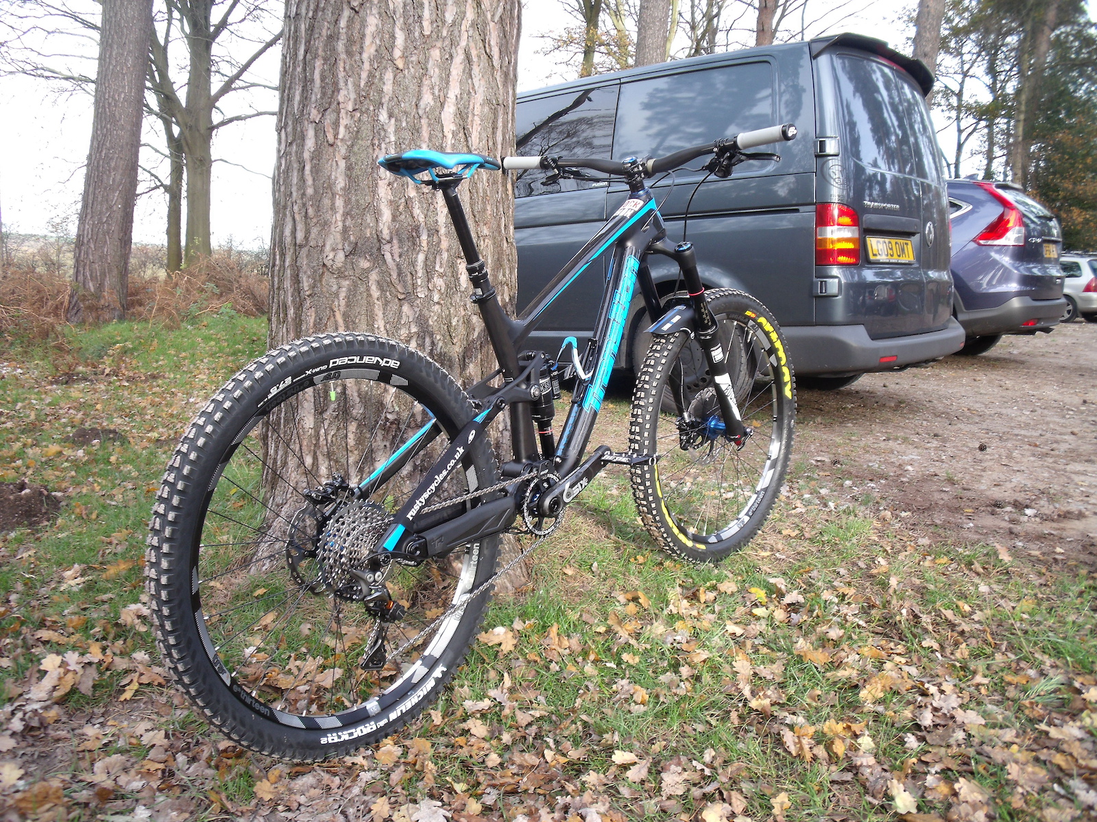 Transition Patrol carbon 
ready for 2016 with the help of Rusty's cycles