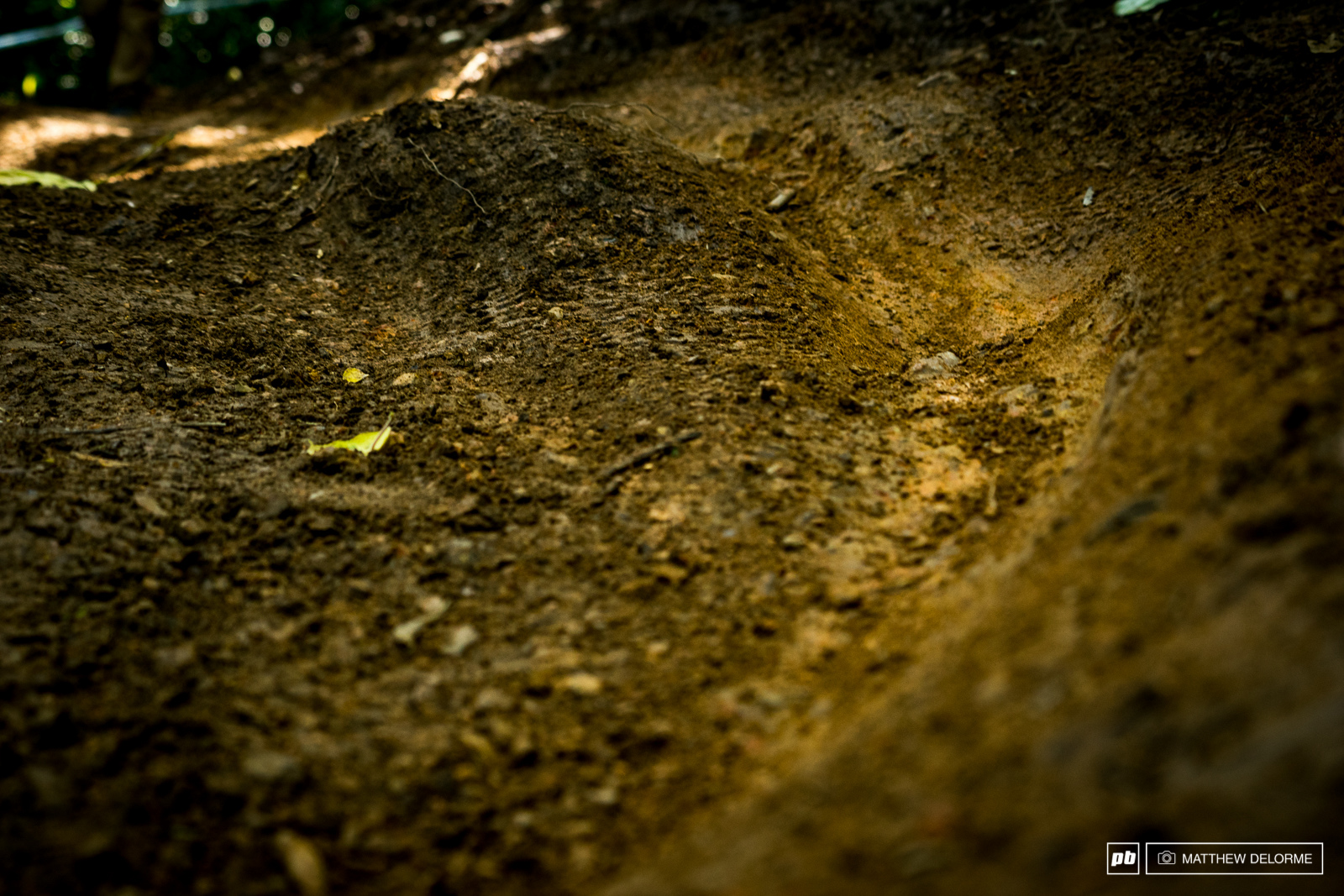 Once the track dried up today the dirt came around nicely and some beautiful ruts were forming.