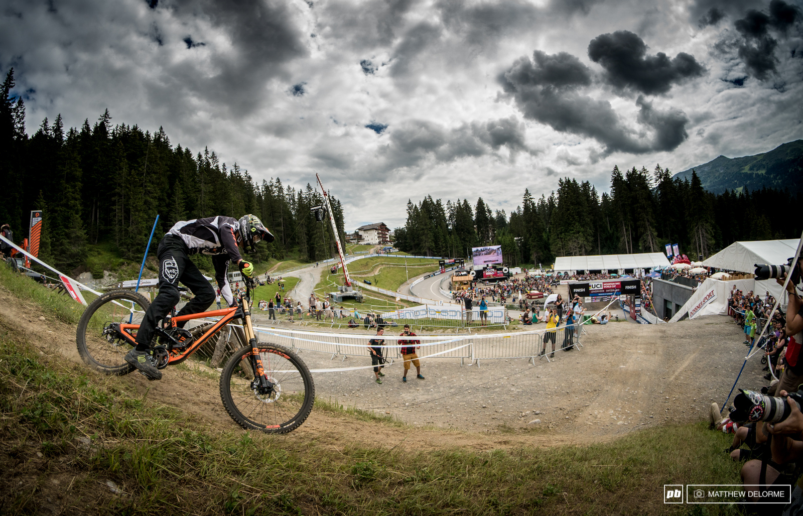 A Hair S Breadth Finals Lenzerheide Dh World Cup Pinkbike