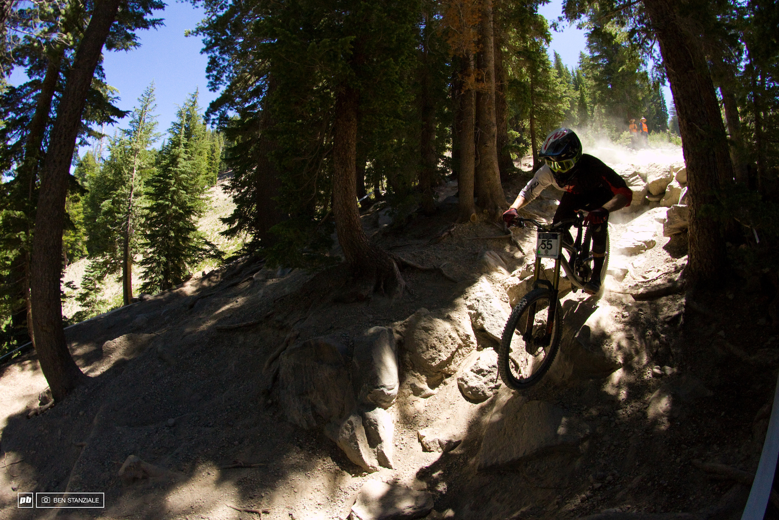Shane Leslie makes the trip to Mammoth, blasts the rocks, and leaves a happy guy. 3rd Place for Shane Leslie