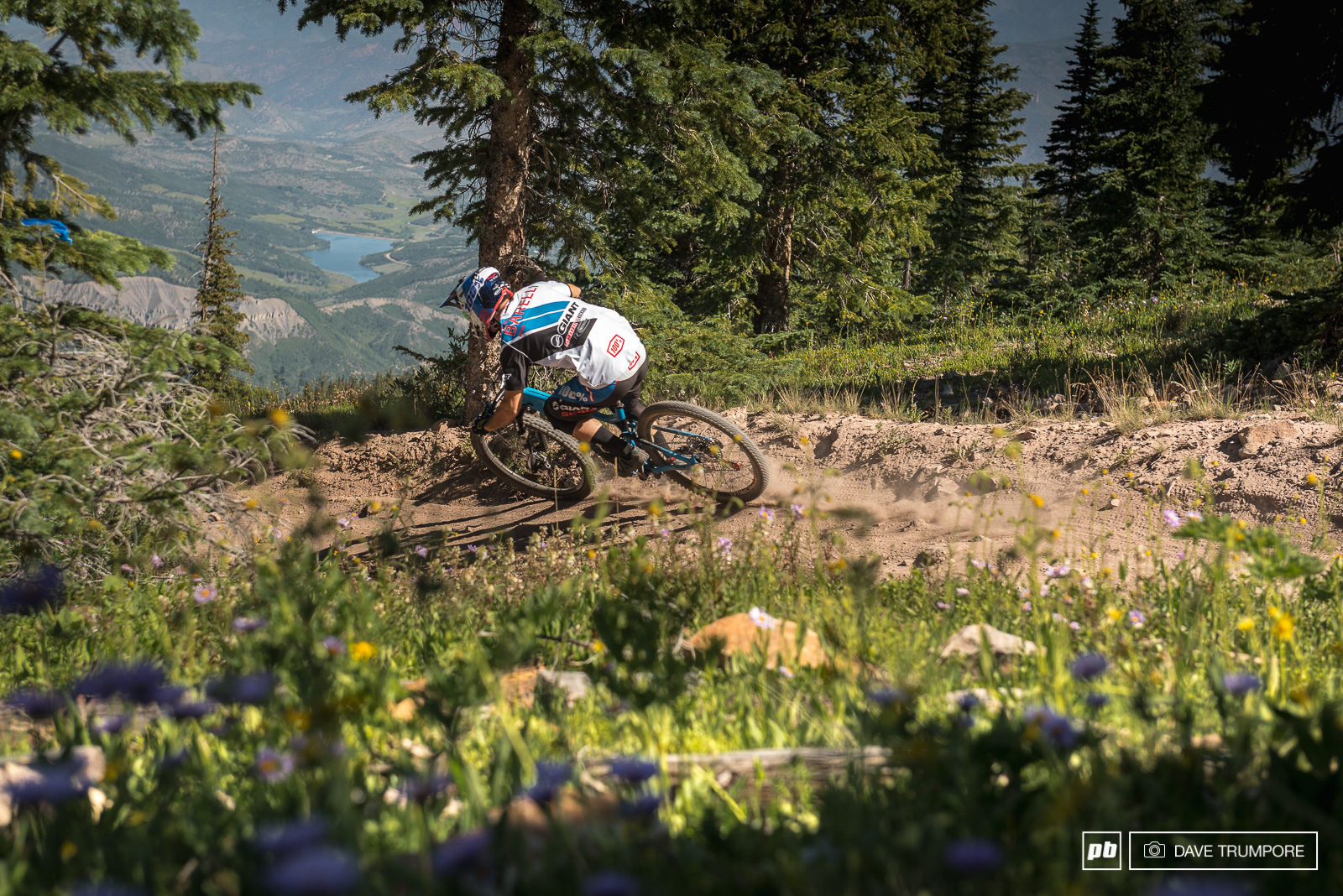 Also back in action after sitting out the last round in La Thuile is Yoann Barelli.