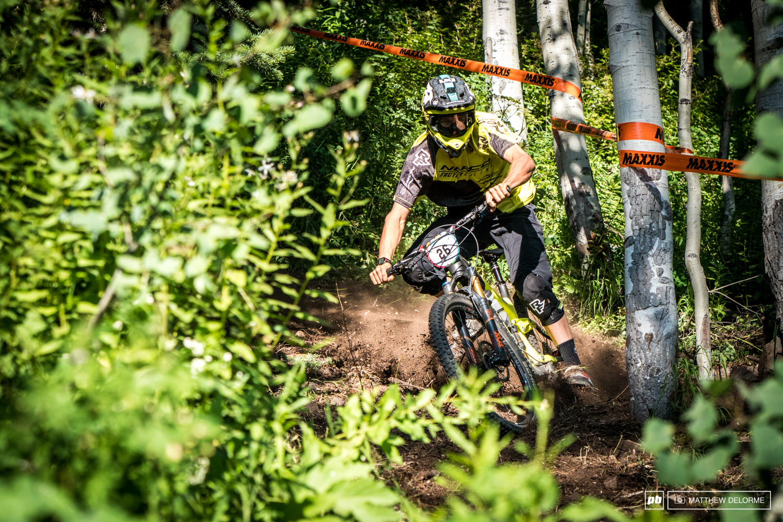 Blenki smashing tasty loose corners at the bottom of the fresh cut bits of stage one.