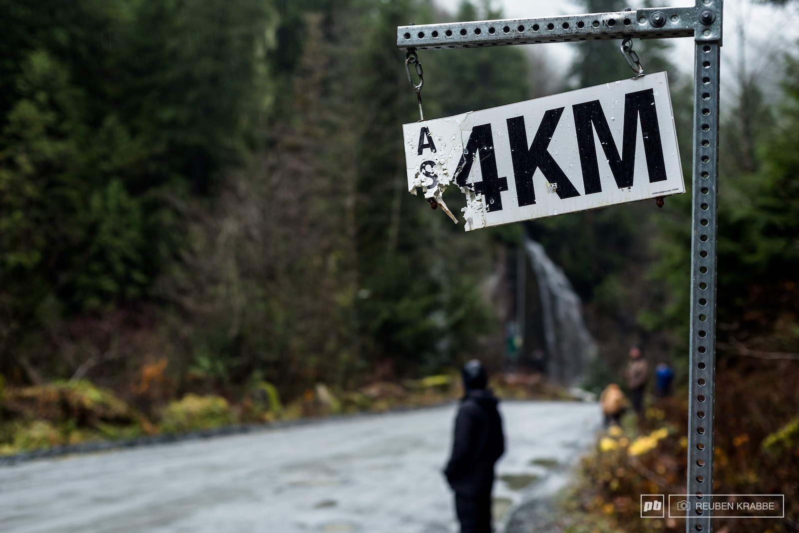 Cam McCaul Visits Squamish - Photo Epic