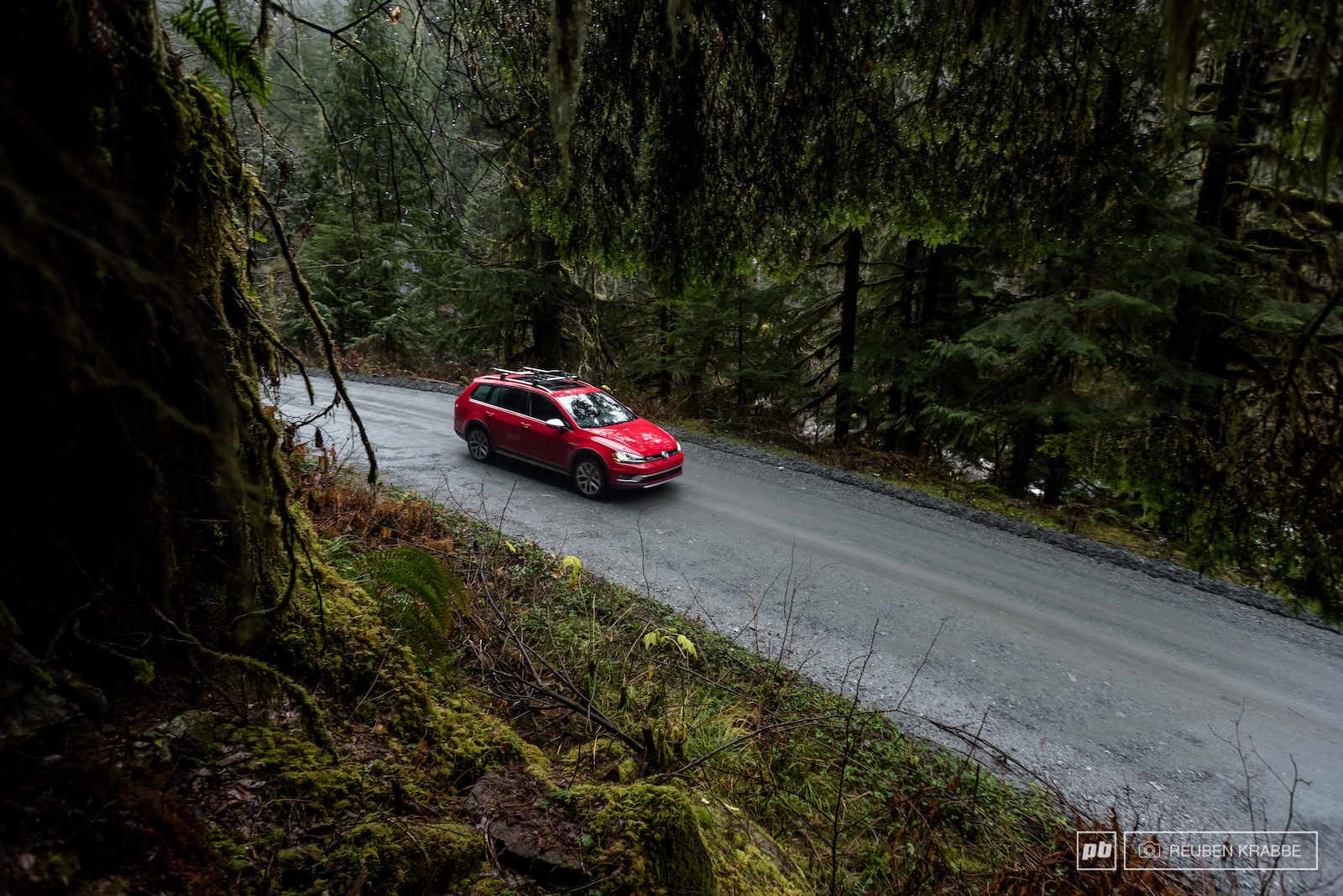 Cam McCaul Visits Squamish - Photo Epic