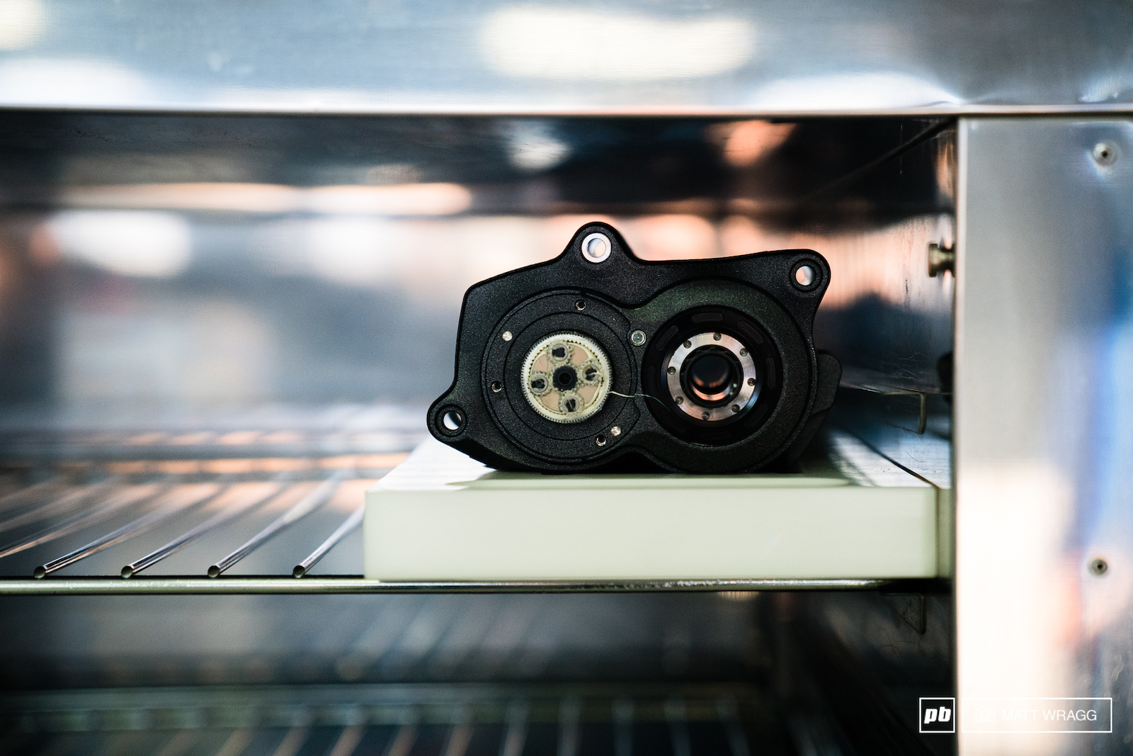 Finally the gearboxes are treated in a pressure oven to make sure they are completely sealed.