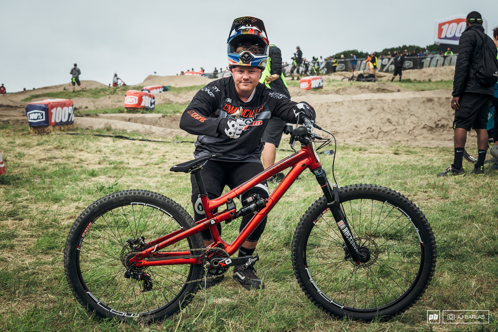 Kyle Strait and his signature Commencal Absolut SX. Despite being "26 for life", Lyle was running a 275 Pike set to 100mm with a 27.5 front wheel, so that he could run a new tire that isn't available in 26", yet. 

Kyle also runs a 780mm bar for slalom, compared to his usual 755mm bar that he has on this bike. He ran his Rockshox suspension a little softer than it is usually setup as well.