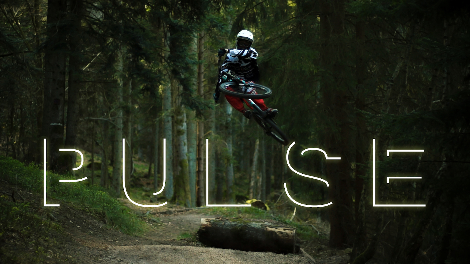 P U L S E New video live on thursday 27th April 2017 featuring Benjamin SELTZ 