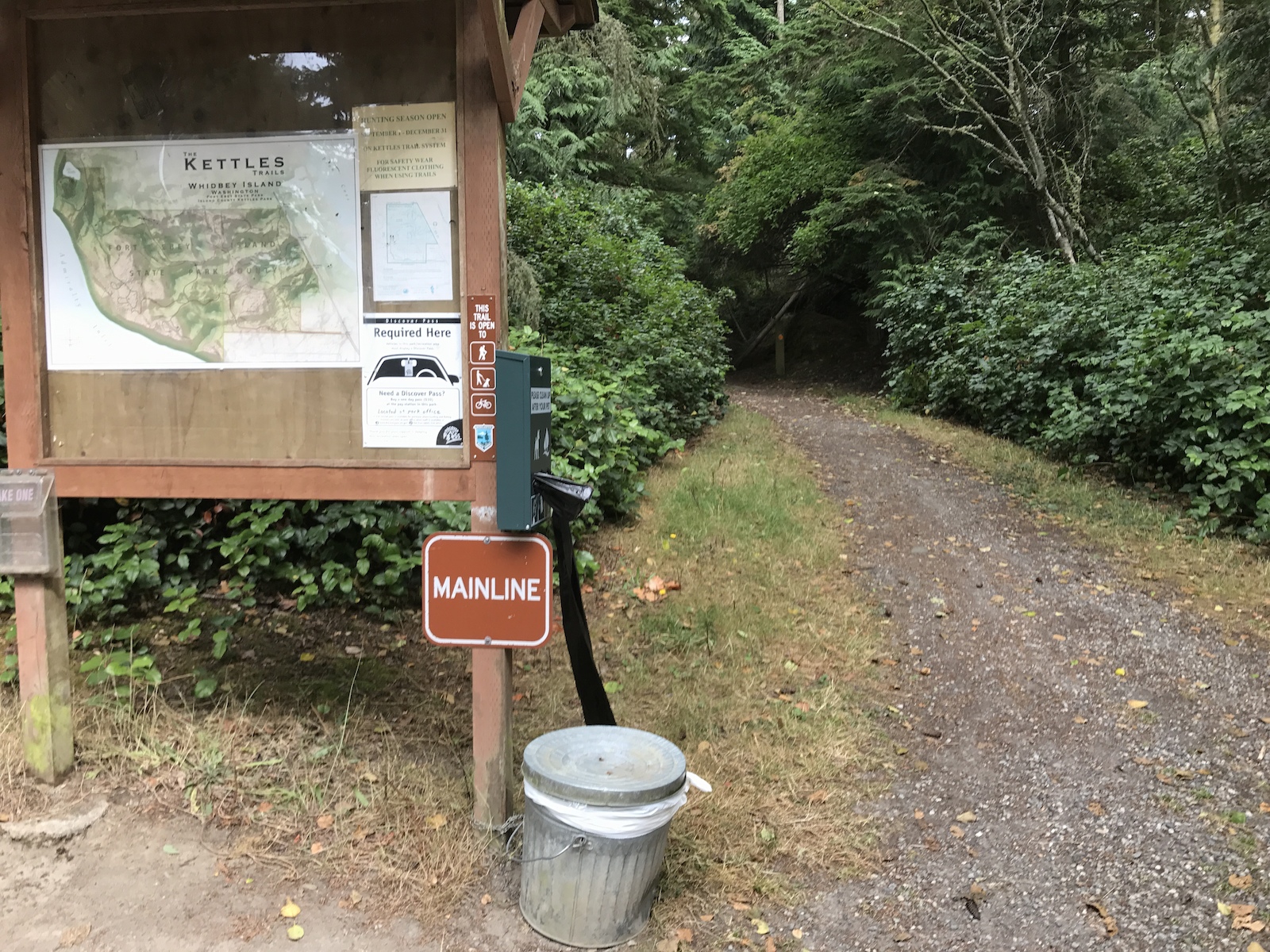 Entrance to Mainline from Ebey State Park road.