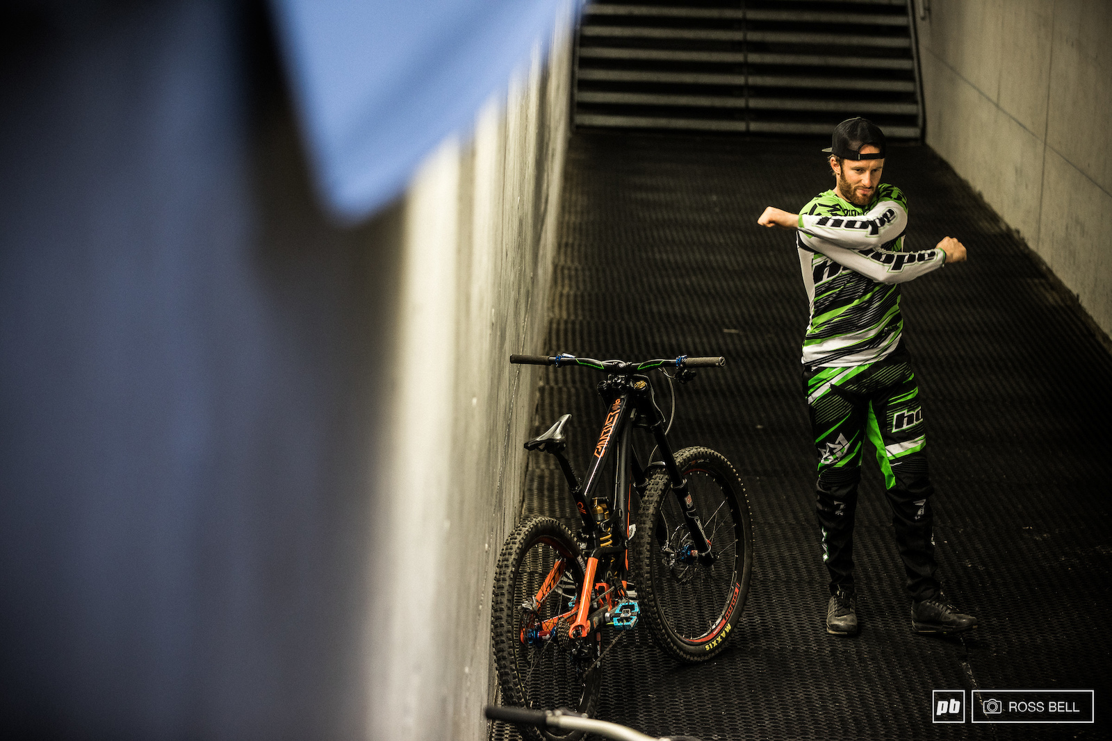 Adam Brayton limbering up for what would end up being a top 10 worthy run.