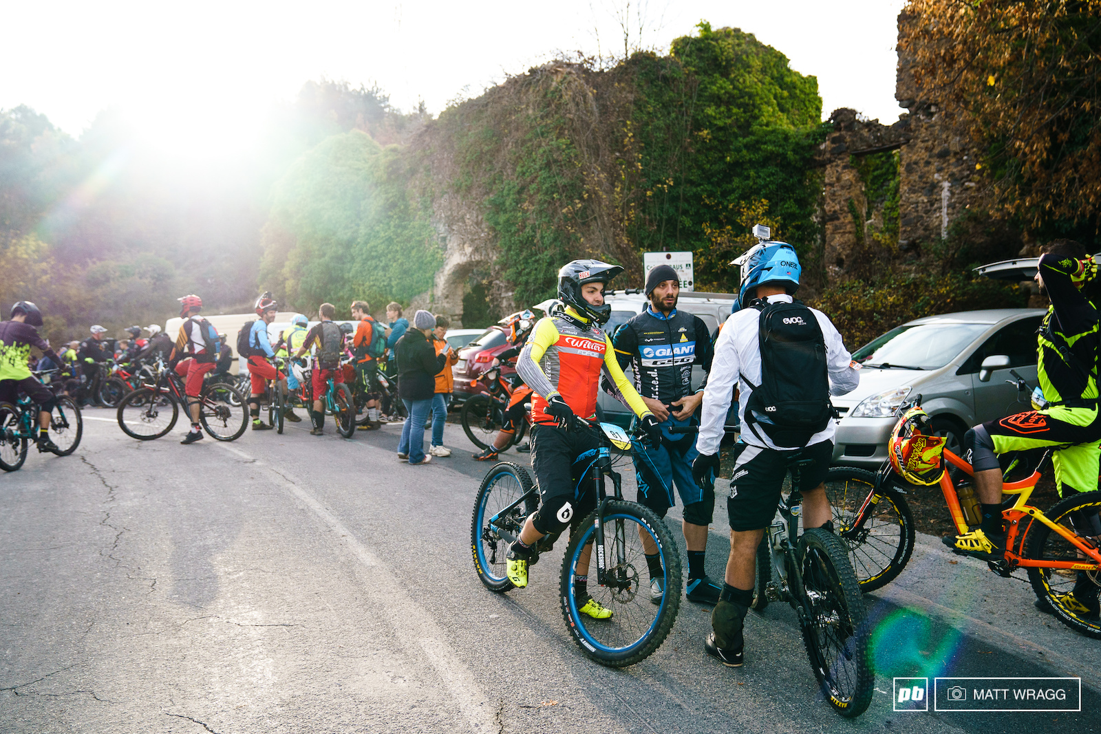 The Col de Braus - this is more famous in the road cycling and rally worlds than it is among mountain bikers. Some 600m above town starting here made for an easier day as riders worked their way back towards the town below perfect for a mellow late-season race.