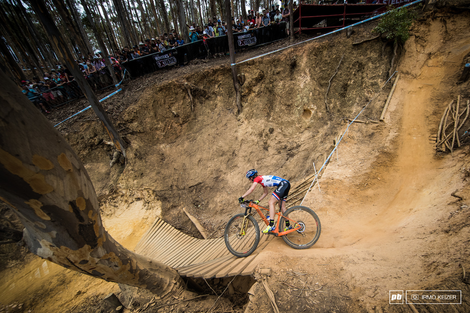 Anne Tauber rode a strong and consistent race staying close to Pauline Ferrand-Prevot and Annika Langvad finishing thrid.