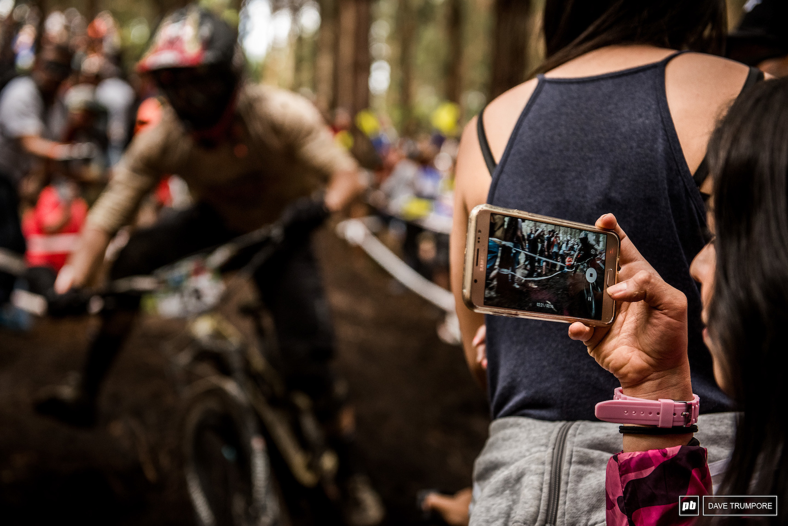 It s pretty safe to say that with the number of spectators here in Colombia every inch of every stage has been digitally captured in both photo and video form.