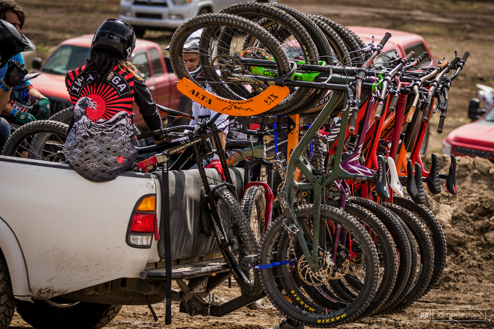 Alta Racks provided a vertical six bike carrier to help with the shuttle.