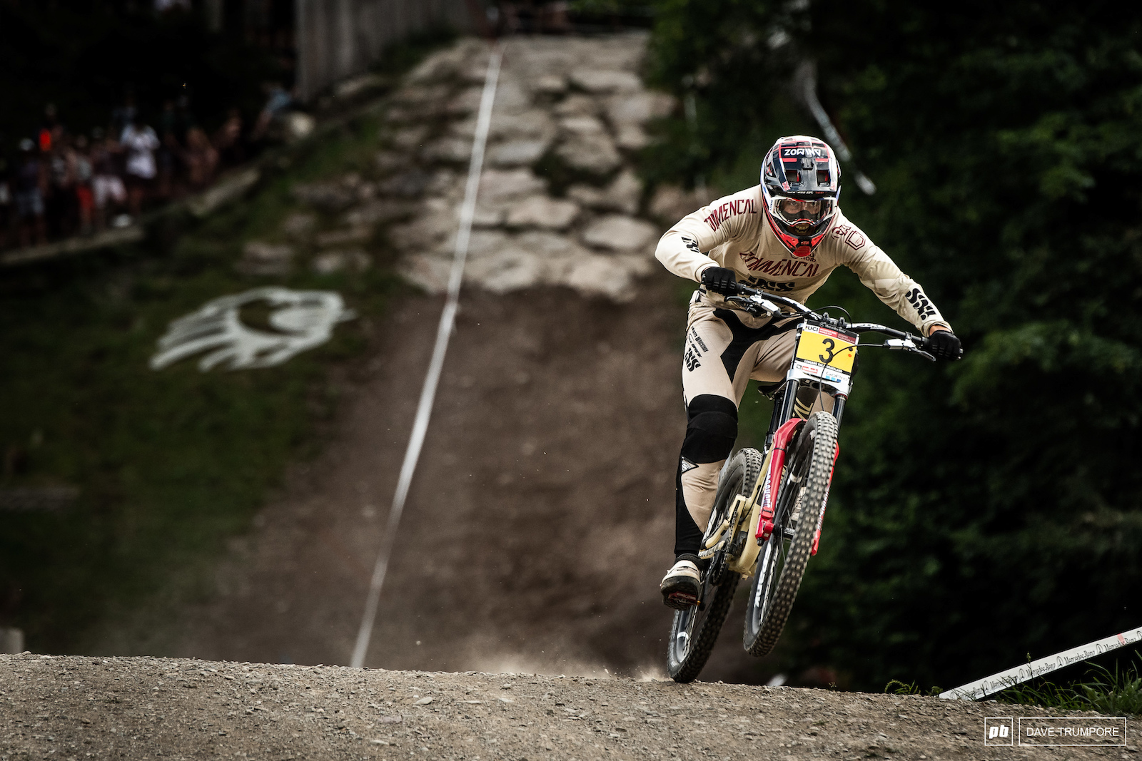 full gas and maximum effort all the way to the line for Amaury Pierron as he just beat out Aaron Gwin for the win by a scant 0.50 seconds.