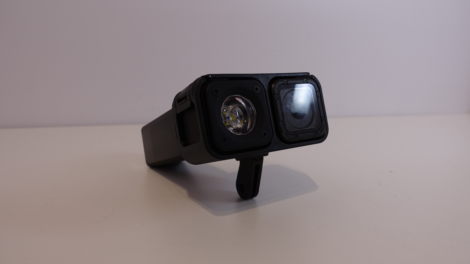 The CubiCubi Series is a modular light that's based around GoPro's Session model.