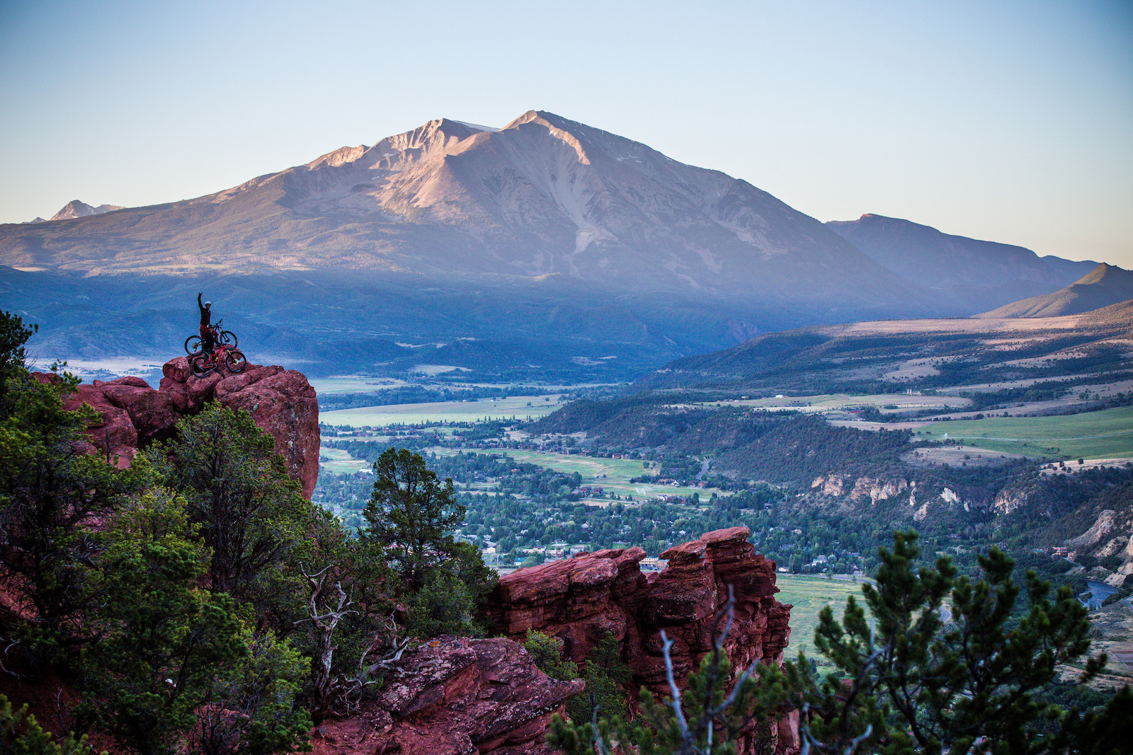 Destination Showcase: Colorado - Pinkbike