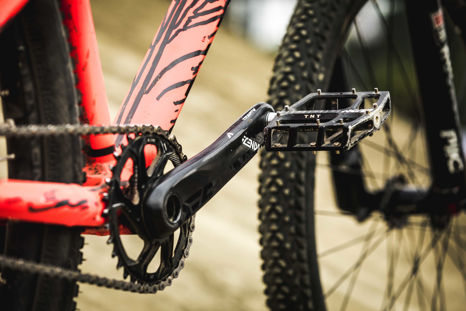 The Truvativ Descentant crankset aids the pedal power while NC-17 pedals keep his feet glued where they need to be.