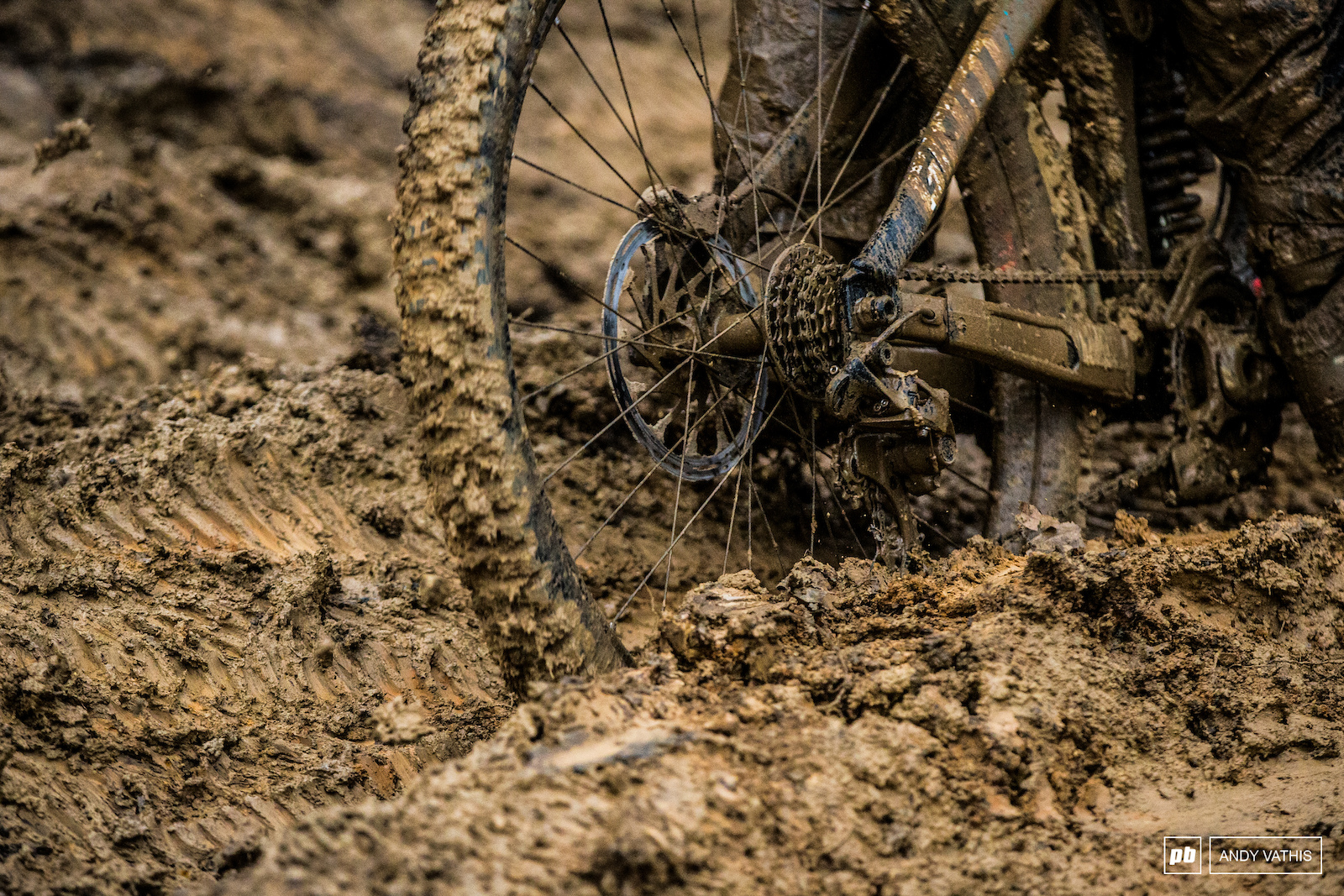 Derailleur deep ruts were becoming a problem as practice wore on.