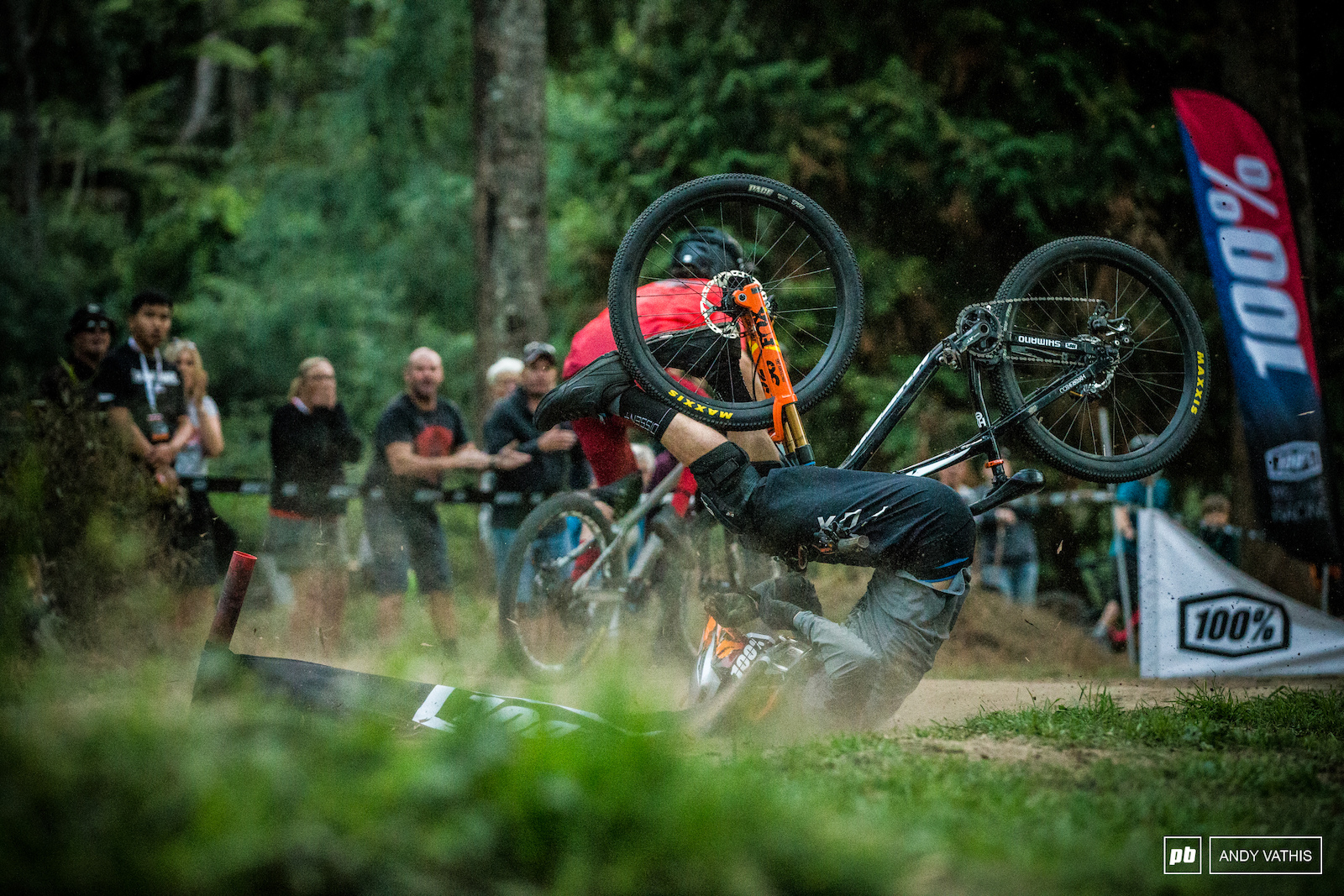 dual slalom bike race