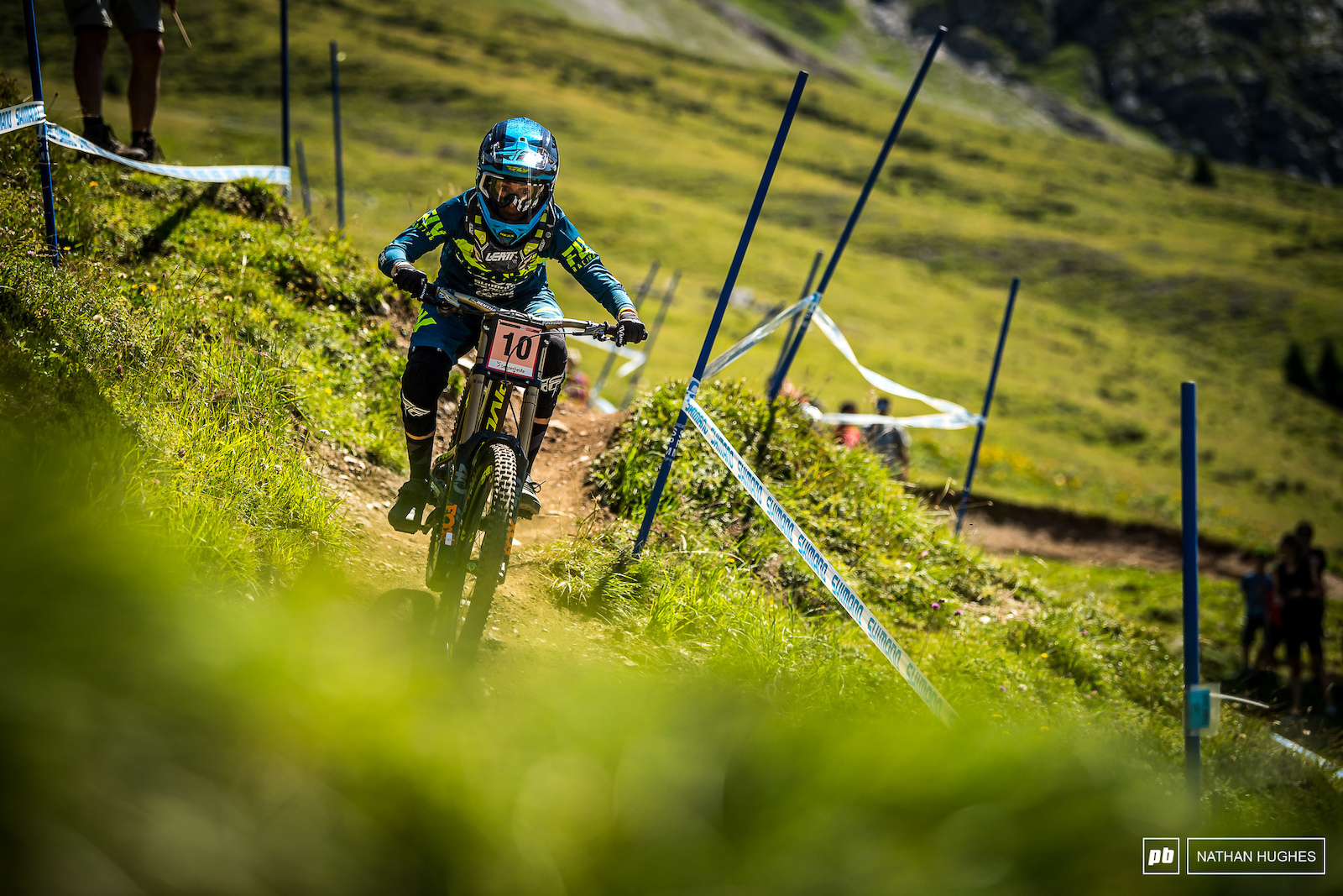 Emilie Siegnthaler was the top Swiss rider, landing in a podium position for the qualies.
