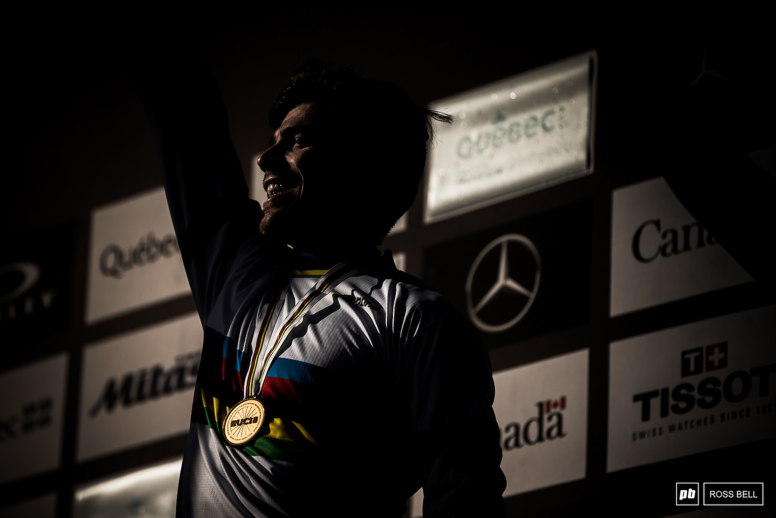 3 consecutive gold medals for Loic Bruni at World Champs. This race seem to bring out the best in him.