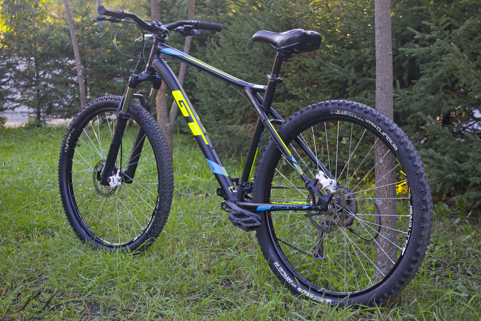 Горный велосипед колеса 27.5. Gt 27.5 Aggressor 2.0. Горный велосипед gt 27.5 Aggressor. Велосипед gt Aggressor Expert Blue/Green 27.5. Gt Aggressor 2.0.