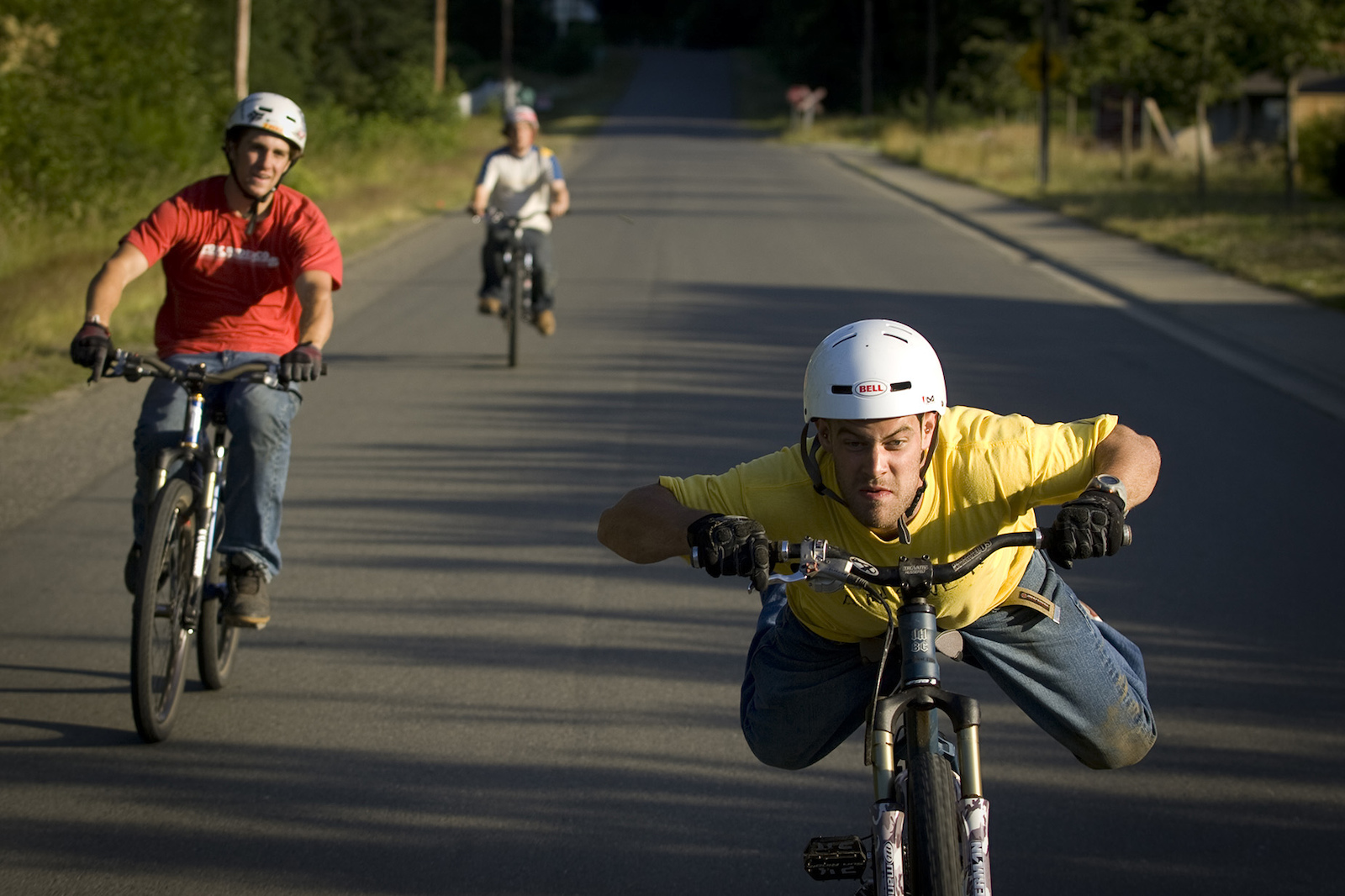 Jordie Lunn with Cam McCaul and Ryder Kasprick, Parksville, BC, while filming for Roam in 2006