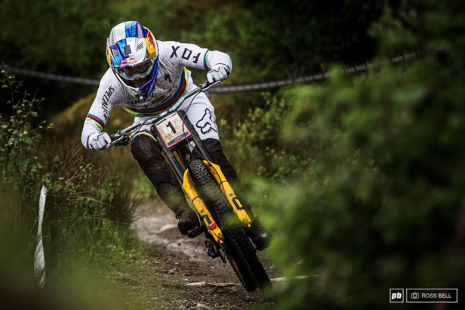 Loic Bruni pushing in his race run in Fort William in 2020 despite a big crash the previous day.