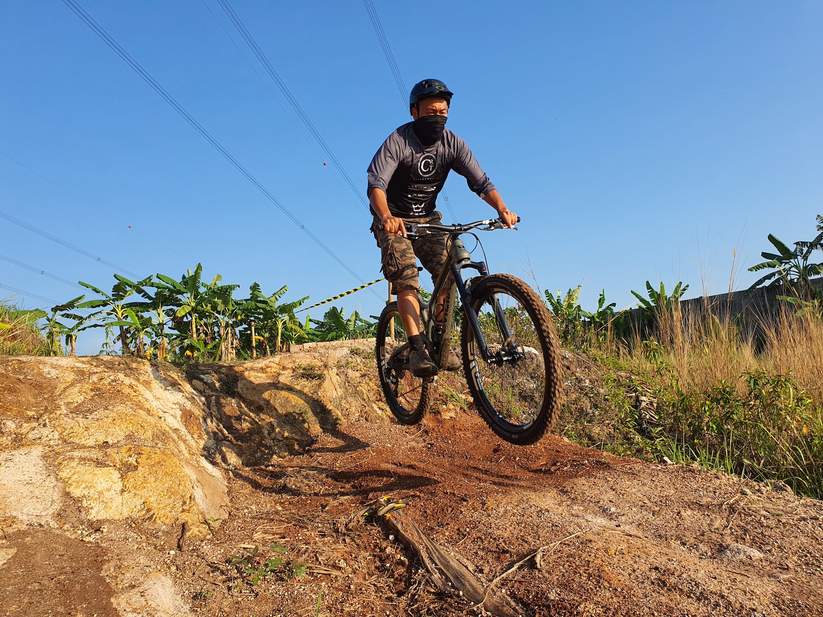Test Ride Evil Following MB