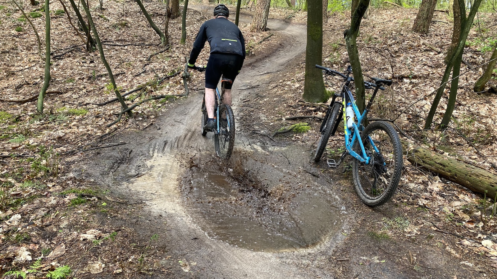 Some water making the trails a bit more tech