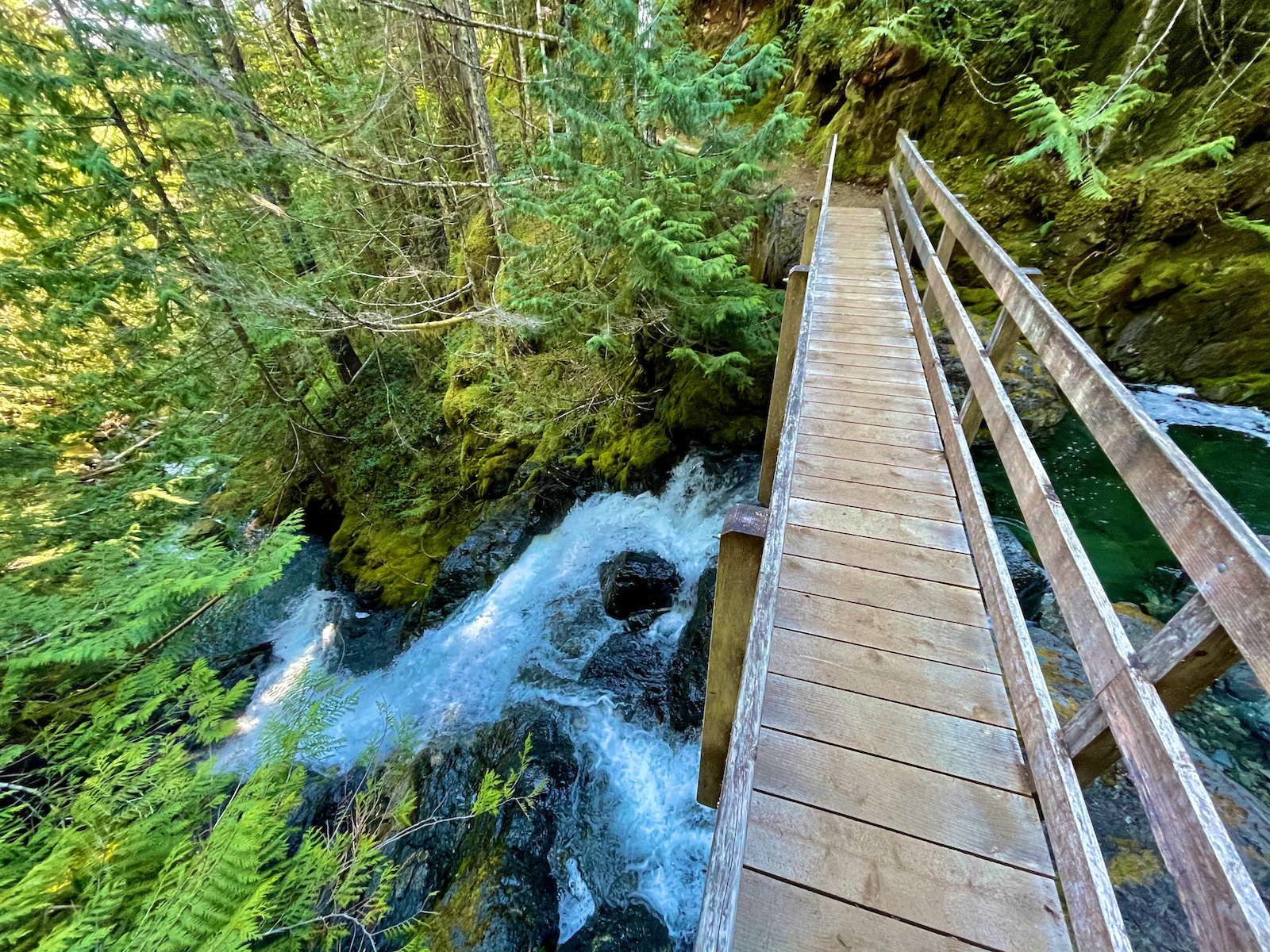 Bridge over McBey Creek falls